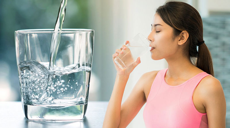 Lợi ích của việc uống nước đối với cơ thể